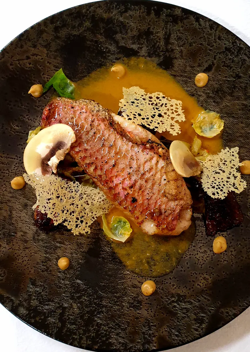Filet de rouget en bouillabaisse tourangelle