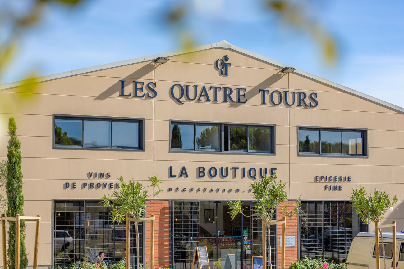 Les Quatre Tours, photo 3